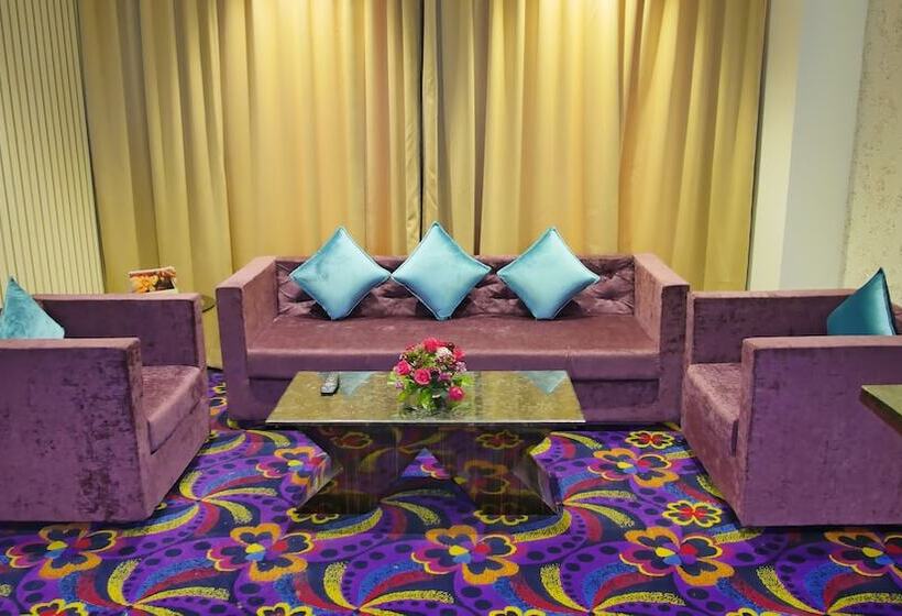 سوییت, Pride Hotel & Convention Centre Indore