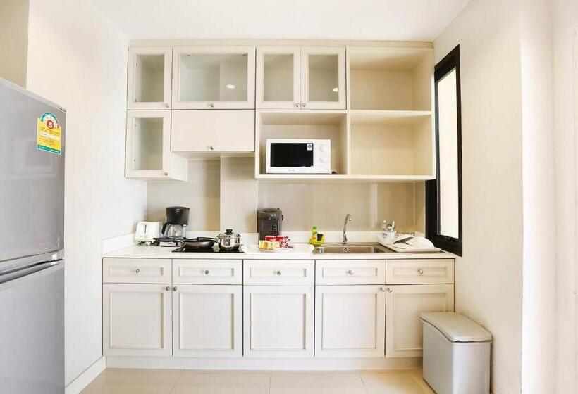家庭套房, The Luxury Residence