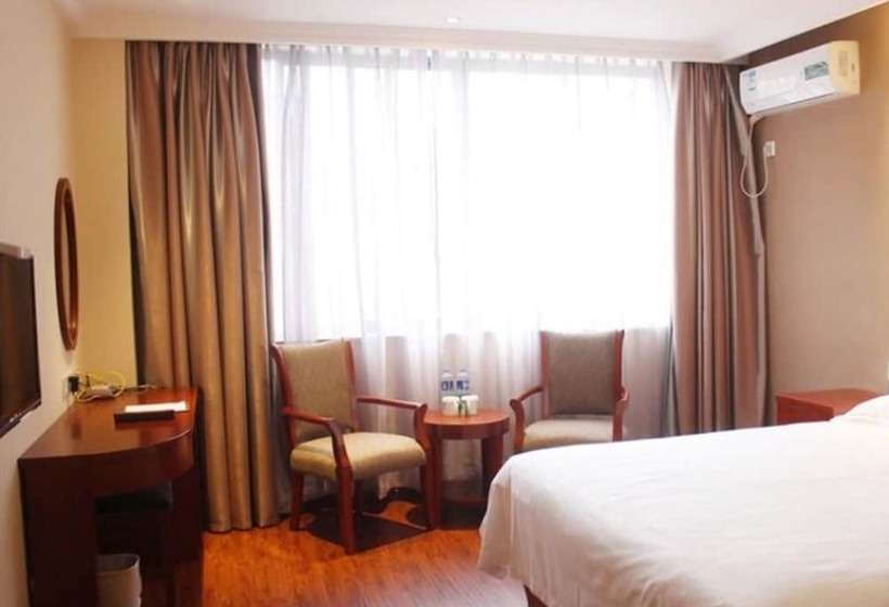 Номер Стандарт, Greentree Inn Jiangsu Lianyungang Donghai New Bus Station Express