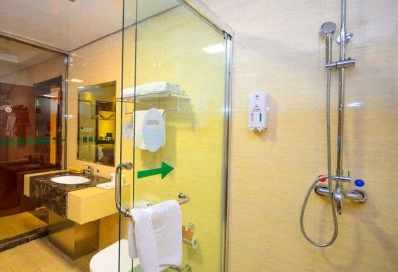 Семейный Номер, Greentree Inn Jiangsu Lianyungang Donghai New Bus Station Express