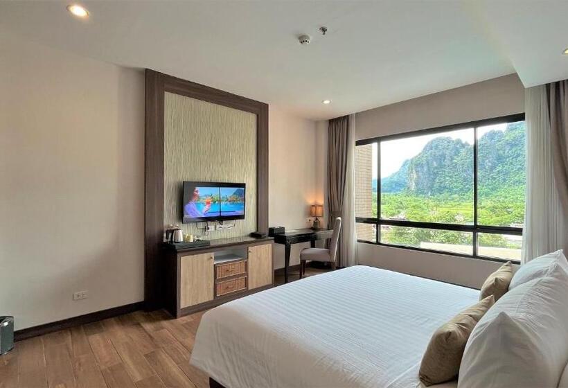 디럭스 룸 킹사이즈 침대, Amari Vang Vieng