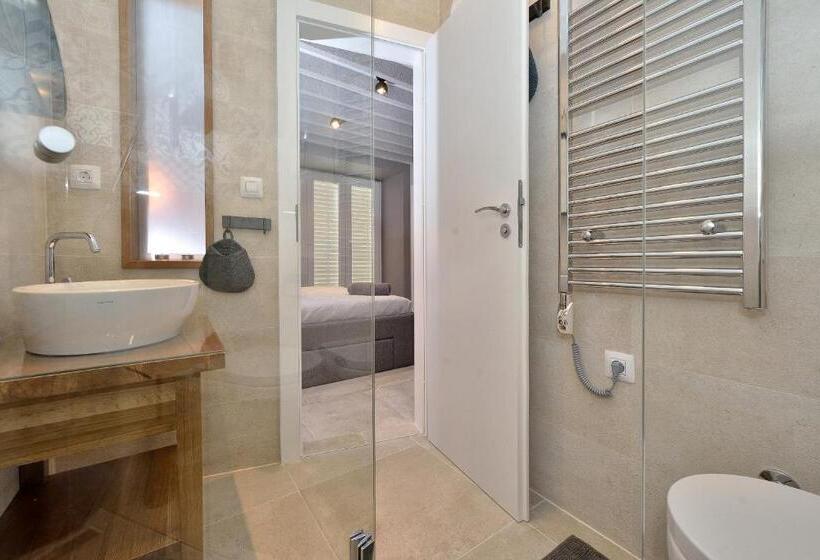 Номер Стандарт Вид на Город, Apartments & Rooms Mareta Exclusive