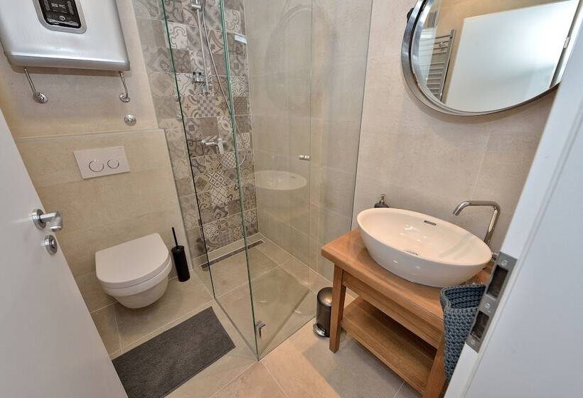 Номер Стандарт Вид на Город, Apartments & Rooms Mareta Exclusive