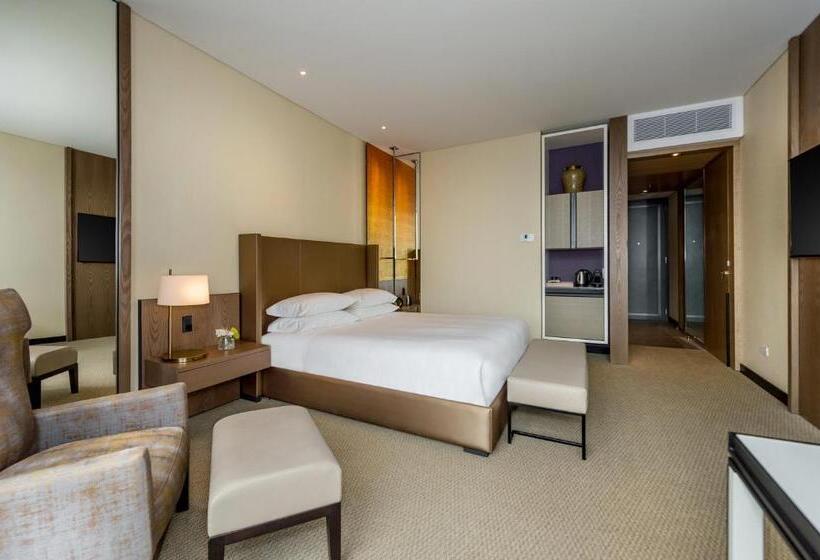 클럽 룸 킹침대, Grand Hyatt Bogota