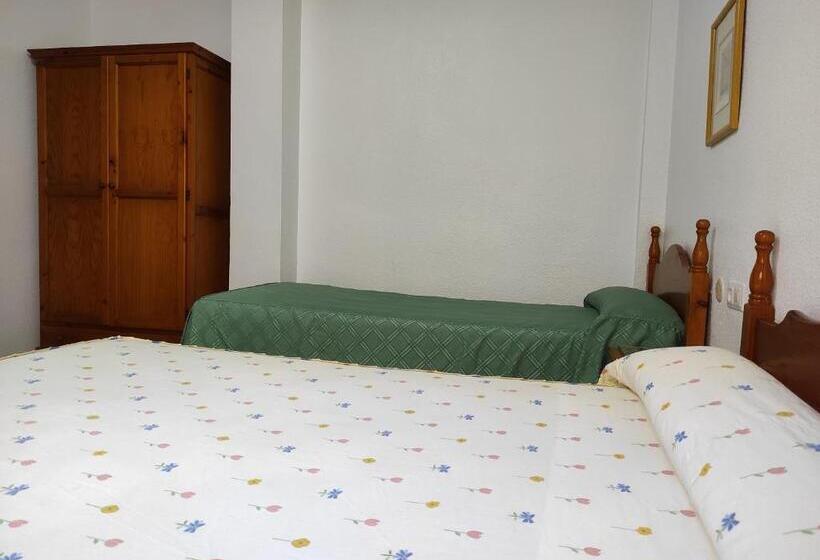 Семейный Номер, Hostal Centro Ejido
