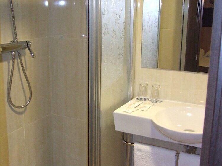 חדר סטנדרט, Hostal Rocamar
