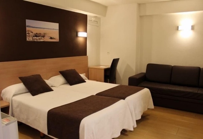 חדר סטנדרט, Hostal Rocamar