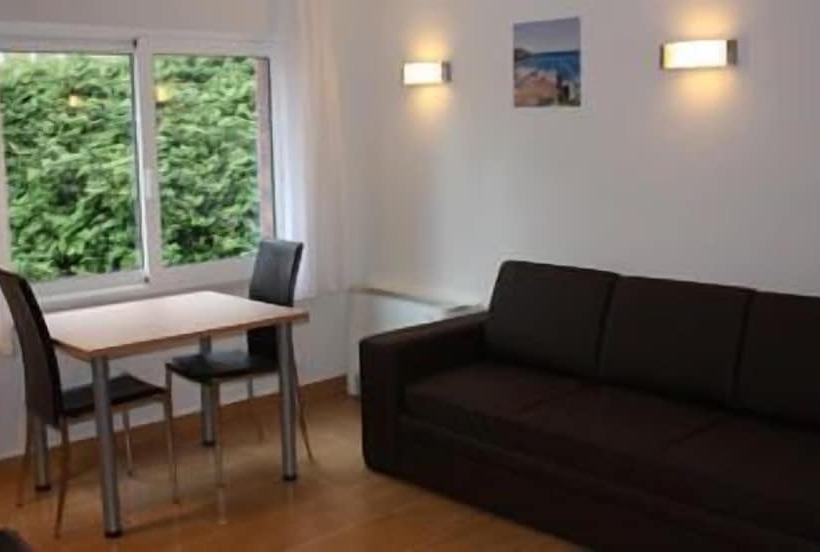 דירת חדר, Hostal Rocamar