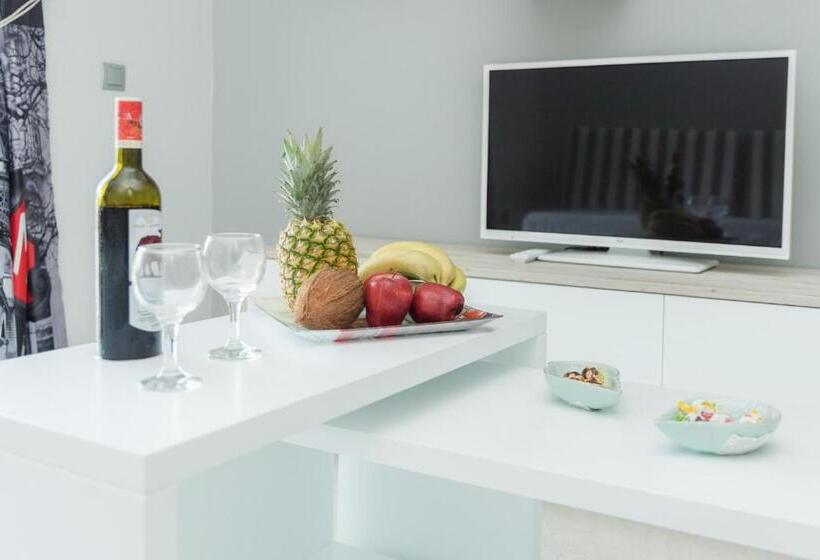 شقة غرفة واحدة, Maritina Apartments