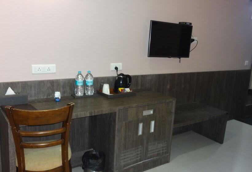 Номер Deluxe, Pride Ananya Resorts