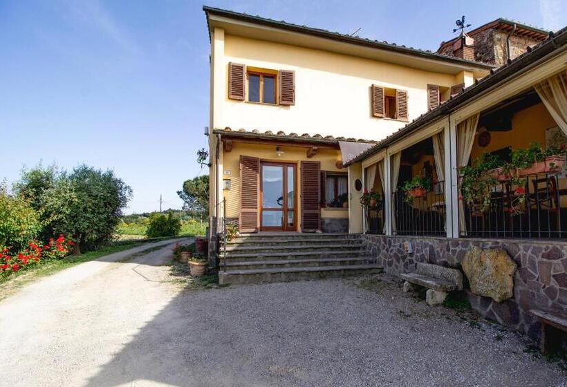 Четырехместный Номер Стандарт, Agriturismo Poggio Pistolese