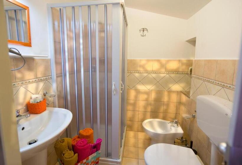 Номер Стандарт с Балконом, B&b Gàttina