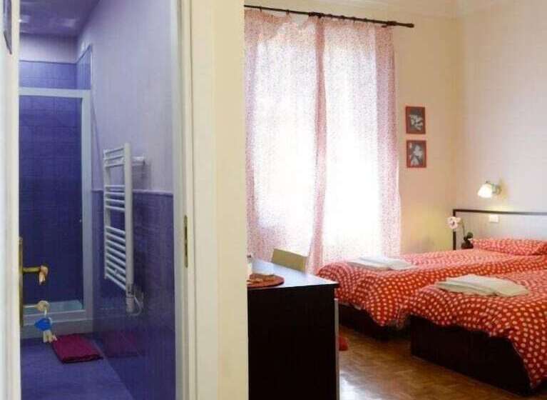 اتاق استاندارد, Live Florence Guest House