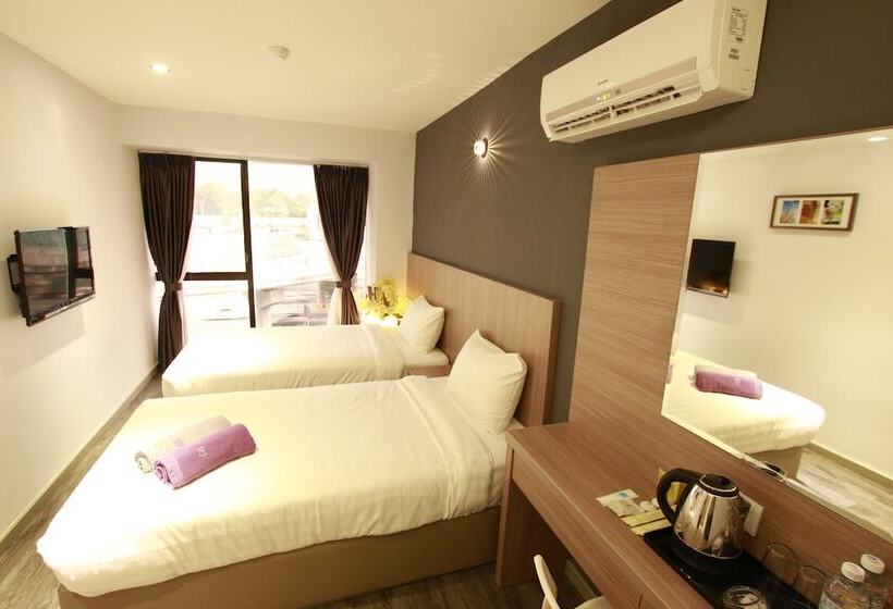 Quarto Superior, 99 Pusat Bandar Puchong