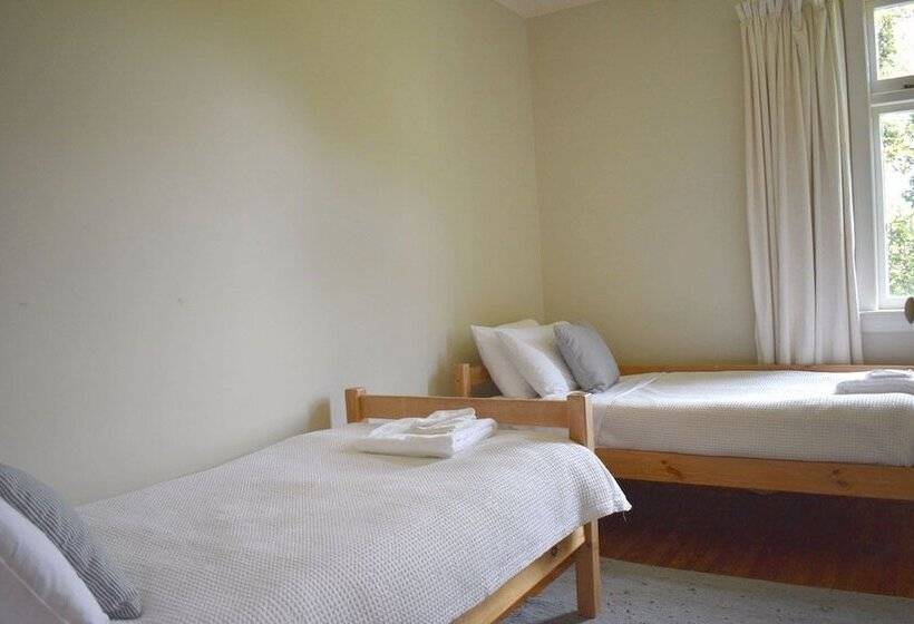 Дом 3 Спальни, Criffel Station Farmstay