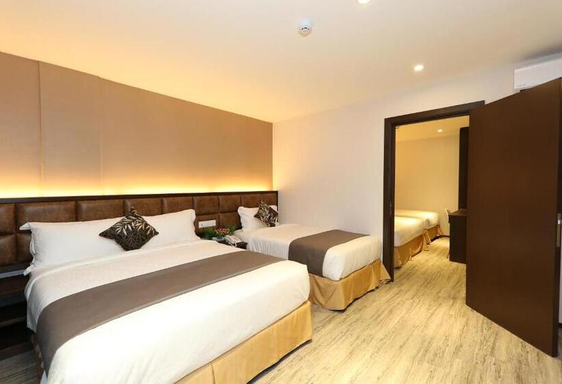 اتاق سوپریور سه تخته, M&M Hotel Kl Sentral