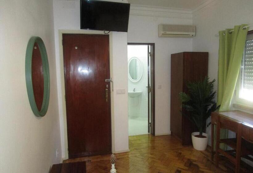 Номер Deluxe, Pensão Residencial Luanda
