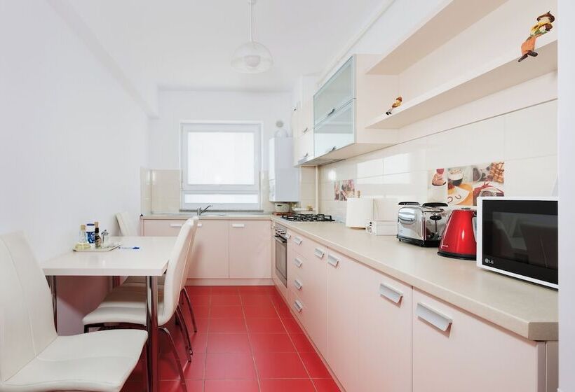 شقة غرفة نوم واحدة مزودة بشُرفة, Brasov Holiday Apartments