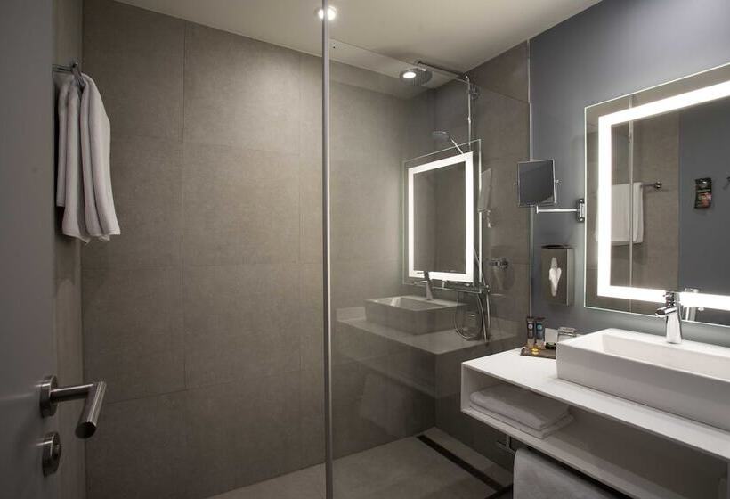 اتاق اجرایی, Novotel Arkhangelsk