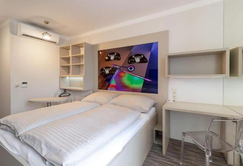 اتاق استاندارد, Smarthotel Nezvalova Archa