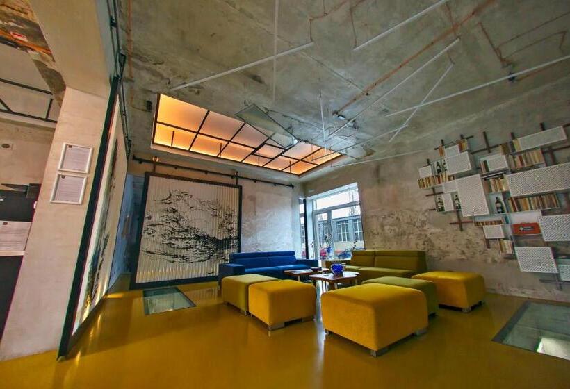 اتاق لوکس, Smarthotel Nezvalova Archa