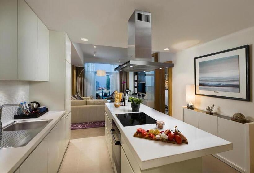 带1个卧室的带海景的公寓, Beach Rotana Residences