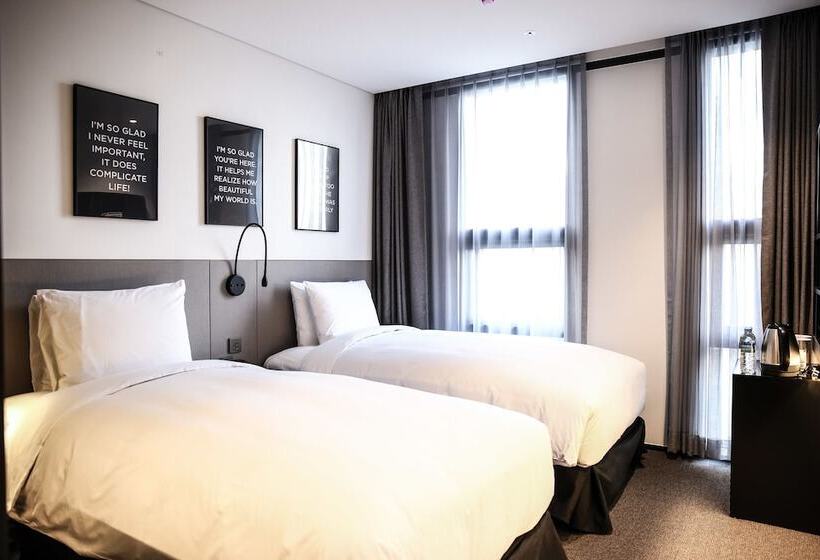 Standard Room, Glad Gangnam Coex Center