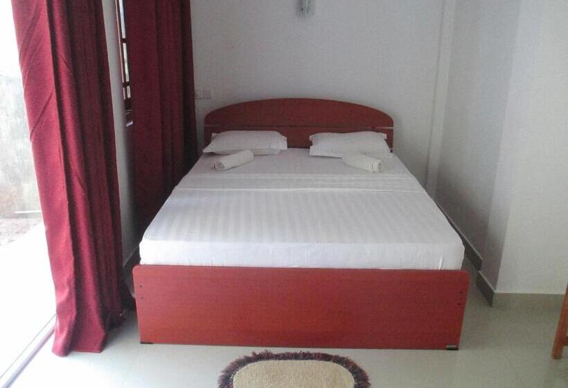 Номер Стандарт, Yala River Face Inn