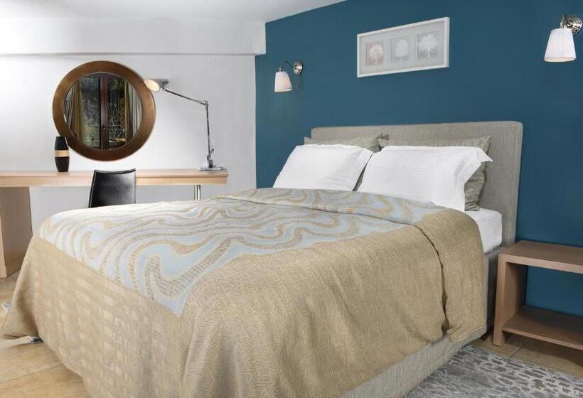 Люкс 2 Спальни, Forest Suites Boutique