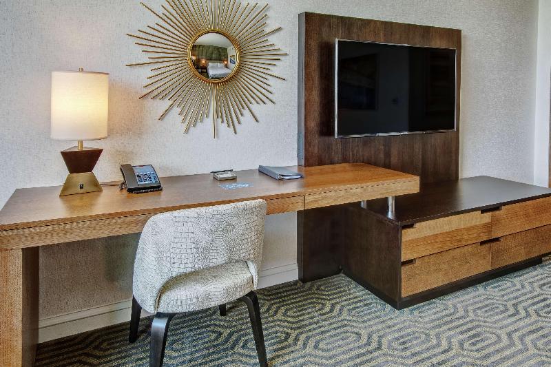 Стандартный Номер Кровать Кинг, Hilton Franklin Cool Springs