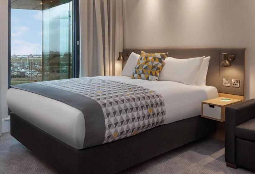اتاق استاندارد, Holiday Inn London Heathrow   Bath Road, An Ihg