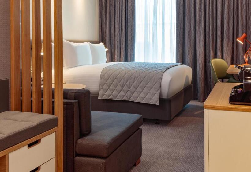 اتاق استاندارد با تخت بزرگ, Holiday Inn London Heathrow   Bath Road, An Ihg