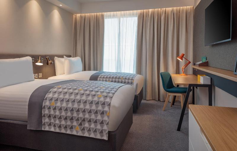 اتاق استاندارد, Holiday Inn London Heathrow   Bath Road, An Ihg