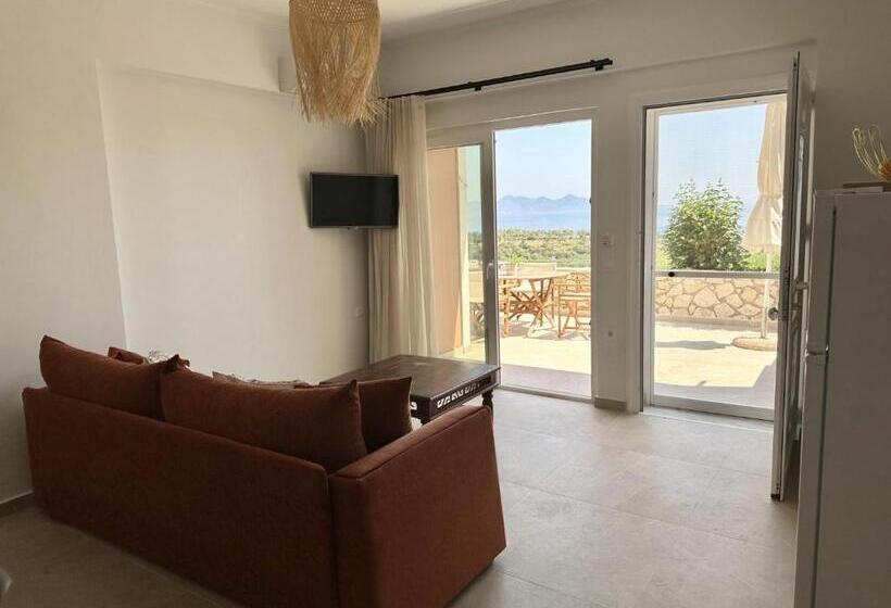 Апартаменты 1 Спальня с Террасой Вид на Море, Lithies Sea View Boutique