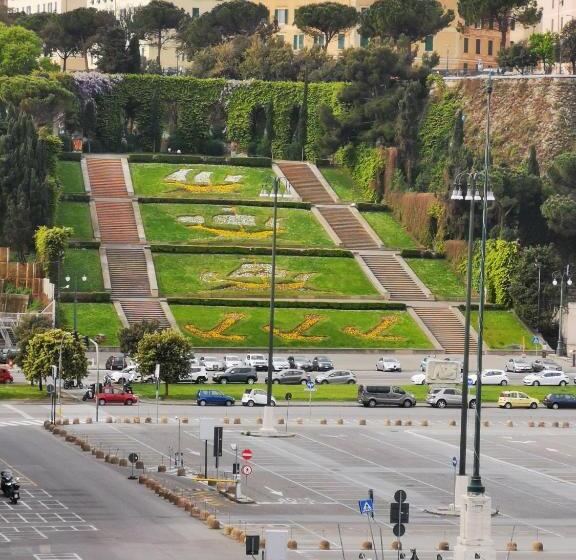 اتاق چهار تخته با دستشویی مشترک, B&b Piazza Della Vittoria