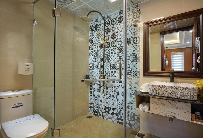 اتاق لوکس خانوادگی, Eden Boutique Hotel & Spa