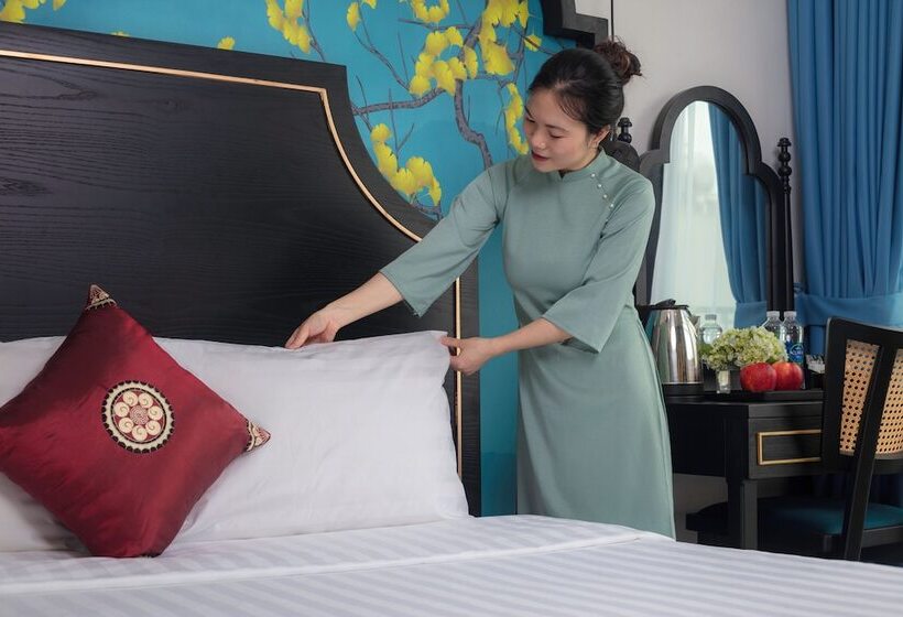 Deluxe-huone Parveke, Queen Light