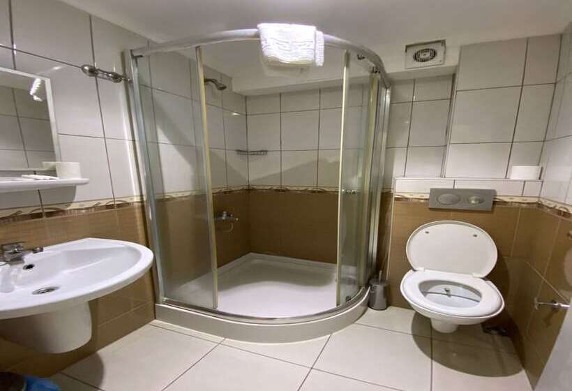 Четырехместный Номер Deluxe, Safir Sunny Beach