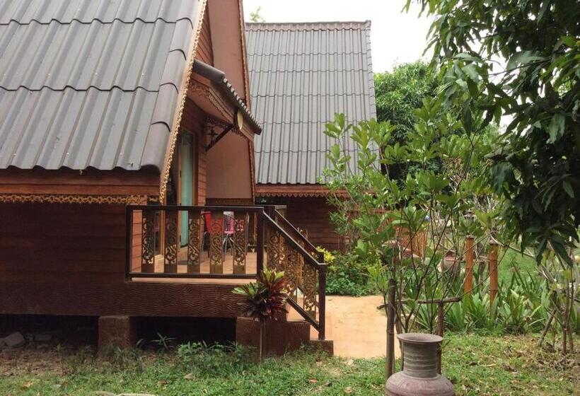 스탠다드 룸 더블 침대 2개, Himawari Restaurant & Cottage