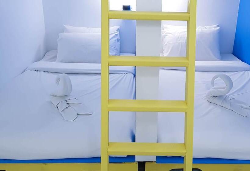 اتاق خانوادگی با سرویس بهداشتی مشترک, Hua Hin Night Market Hostel