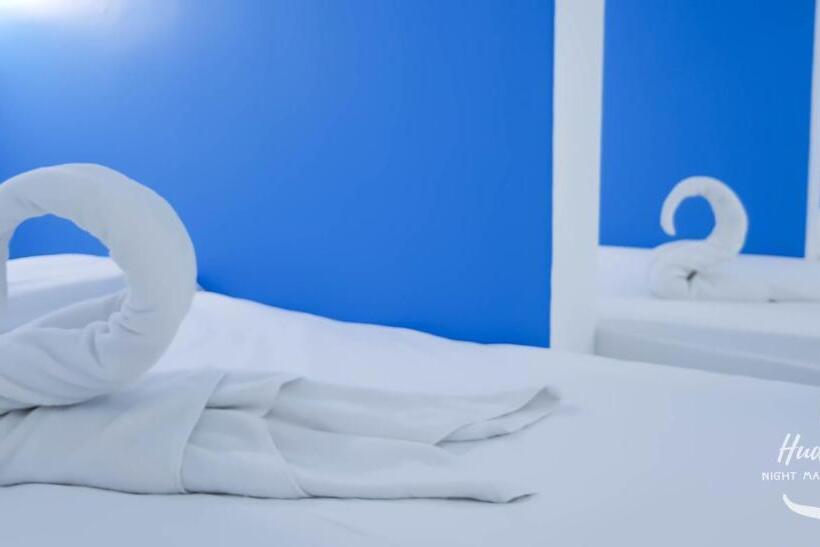 اتاق خانوادگی با سرویس بهداشتی مشترک, Hua Hin Night Market Hostel