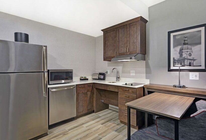 Mozgáskorlátozott Suite, Homewood Suites By Hilton Athens Downtown University Area