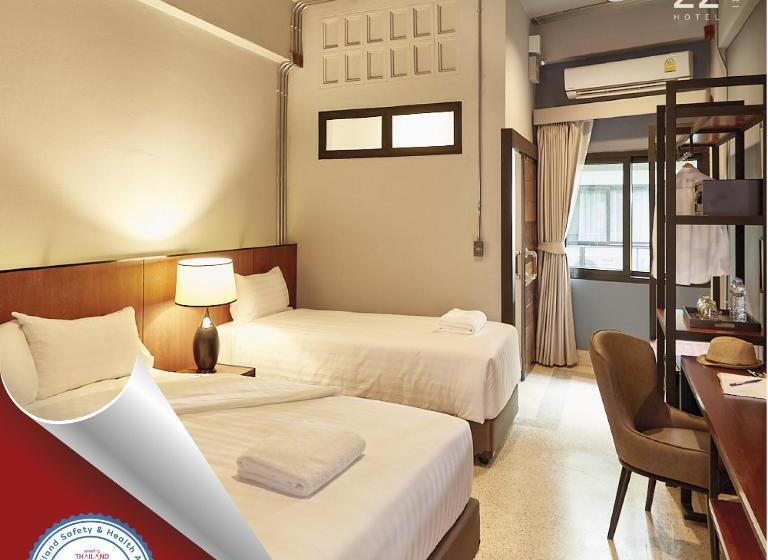 اتاق استاندارد سه نفره, W22 By Burasari