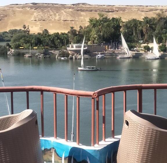 آپارتمان 1 خوابه با چشم‌انداز دریا, El Prince Guesthouse