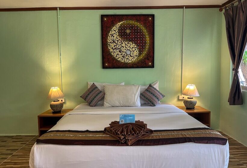 디럭스 코티지, Dong Talay Lipe Beach Resort