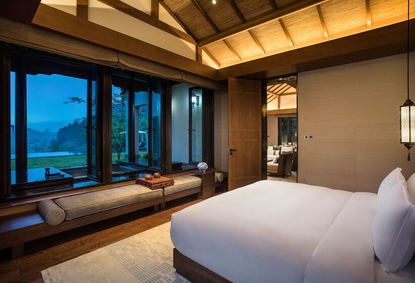 ویلای 2 خوابه, Banyan Tree Anji