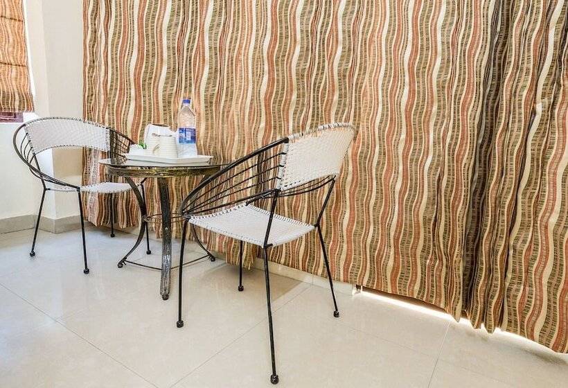 디럭스 룸, Royal Suites Kasauli