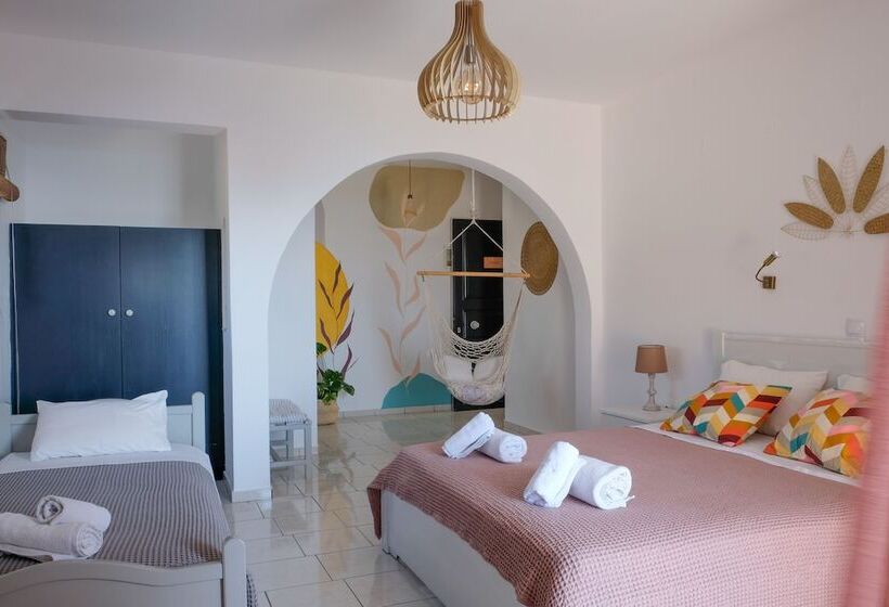 Номер Стандарт Трехместный, Pefkides Aegina Boutique Apartments