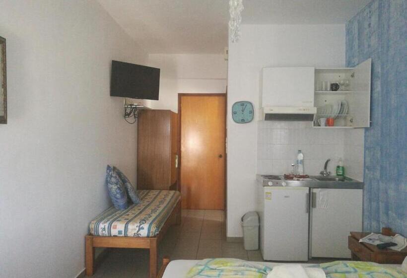 Студия Стандарт Вид на Море, Scorpios Family Rooms