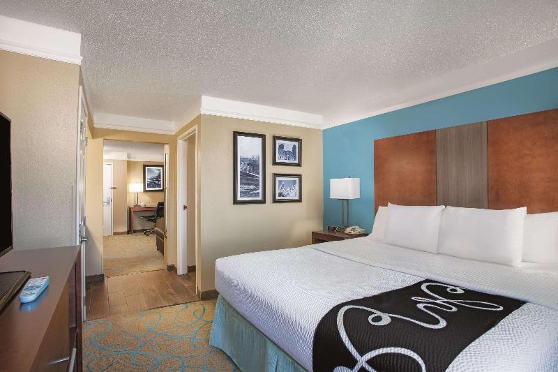 Номер Стандарт, Hampton Inn & Suites Dallas/plano Central